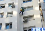 Топлоизолация с алпинисти или скеле - кой метод печели в София?