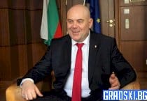 Ще устои ли главният прокурор на тормоза срещу него