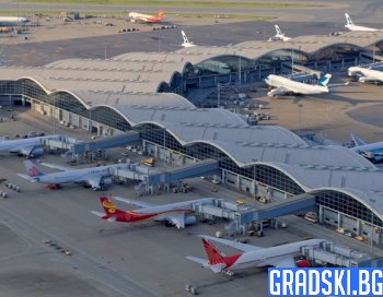 Пътници биват претегляни на летище в Нова Зеландия