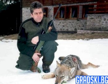 Обвиниха Георги Първанов в отстрелване на защитен вид козел в Узбекистан