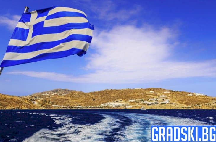 Гърция отваря портите си