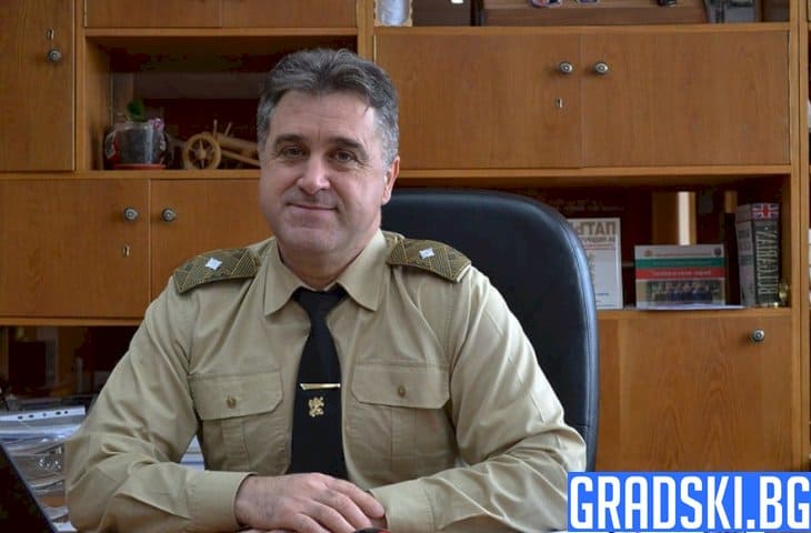 Националният военен университет има нов началник в лицето на Иван Маламов